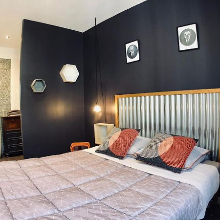 Appartements Entre Provence Et Camargue Tarascon Bagian luar foto